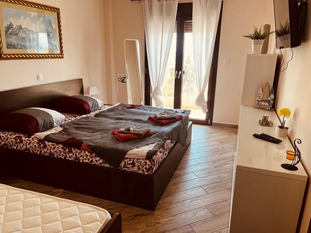 Pachmann Apartments Nea Plagia